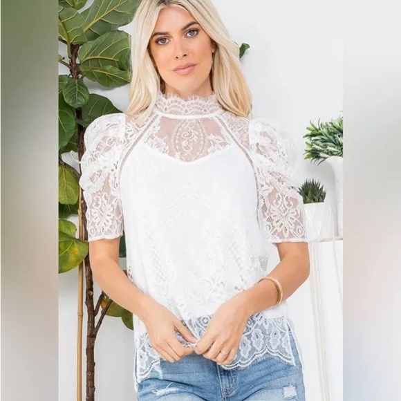 New Savanna Jane white lace eyelash lace detail with fully lined top size M - Picture 1 of 10